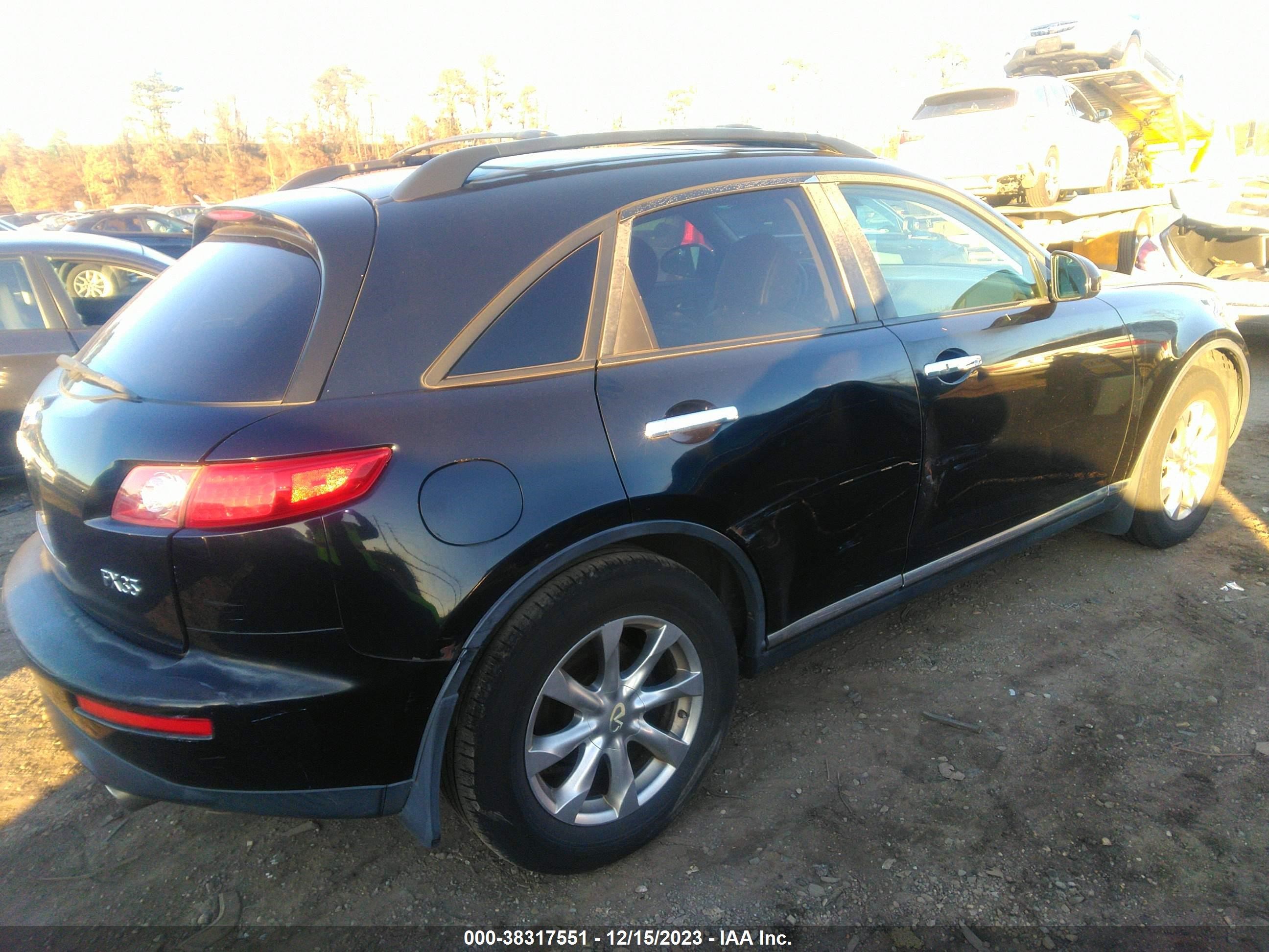 Photo 3 VIN: JNRAS08W07X204516 - INFINITI FX 