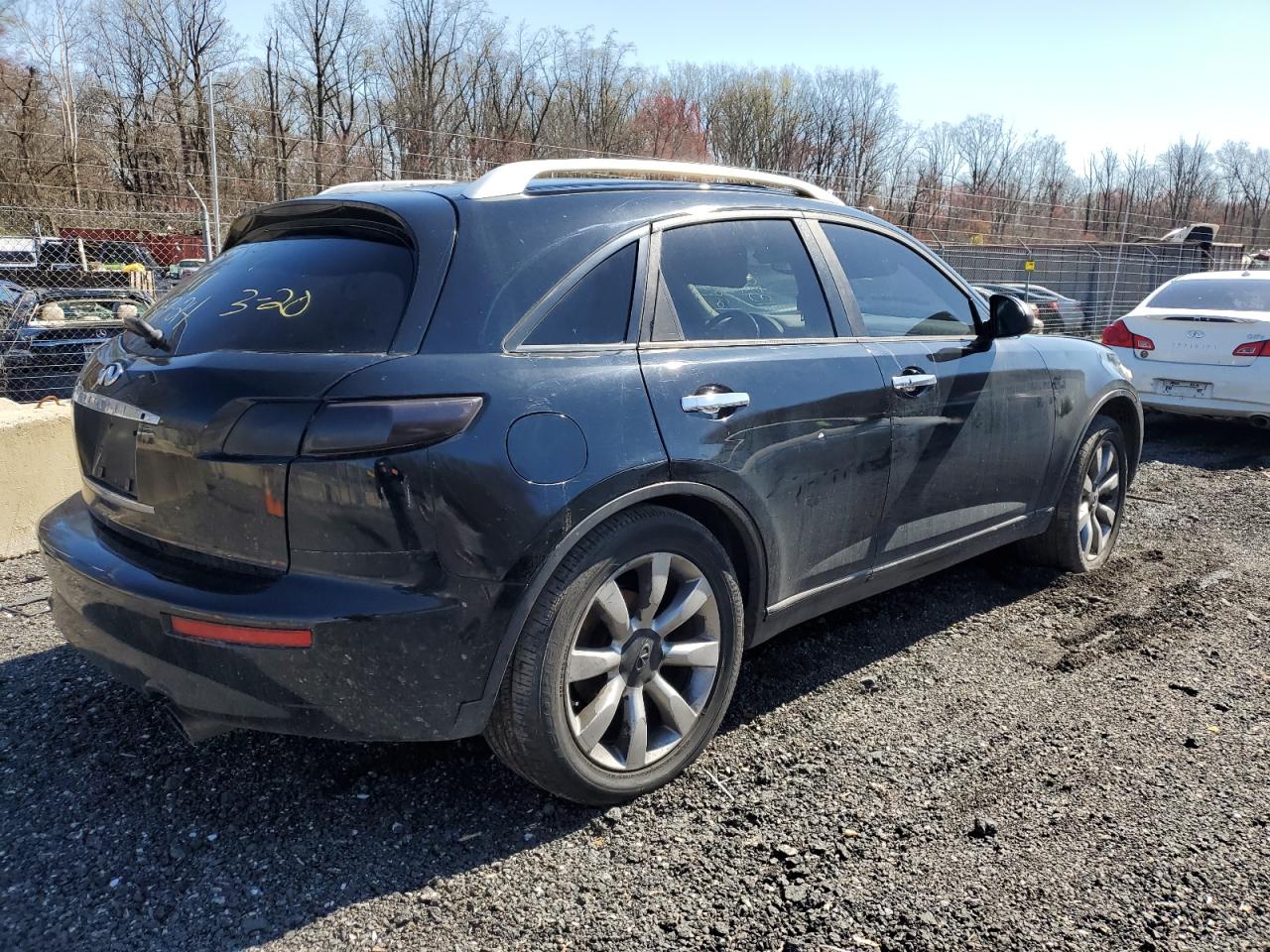 Photo 2 VIN: JNRAS08W15X211617 - INFINITI FX 