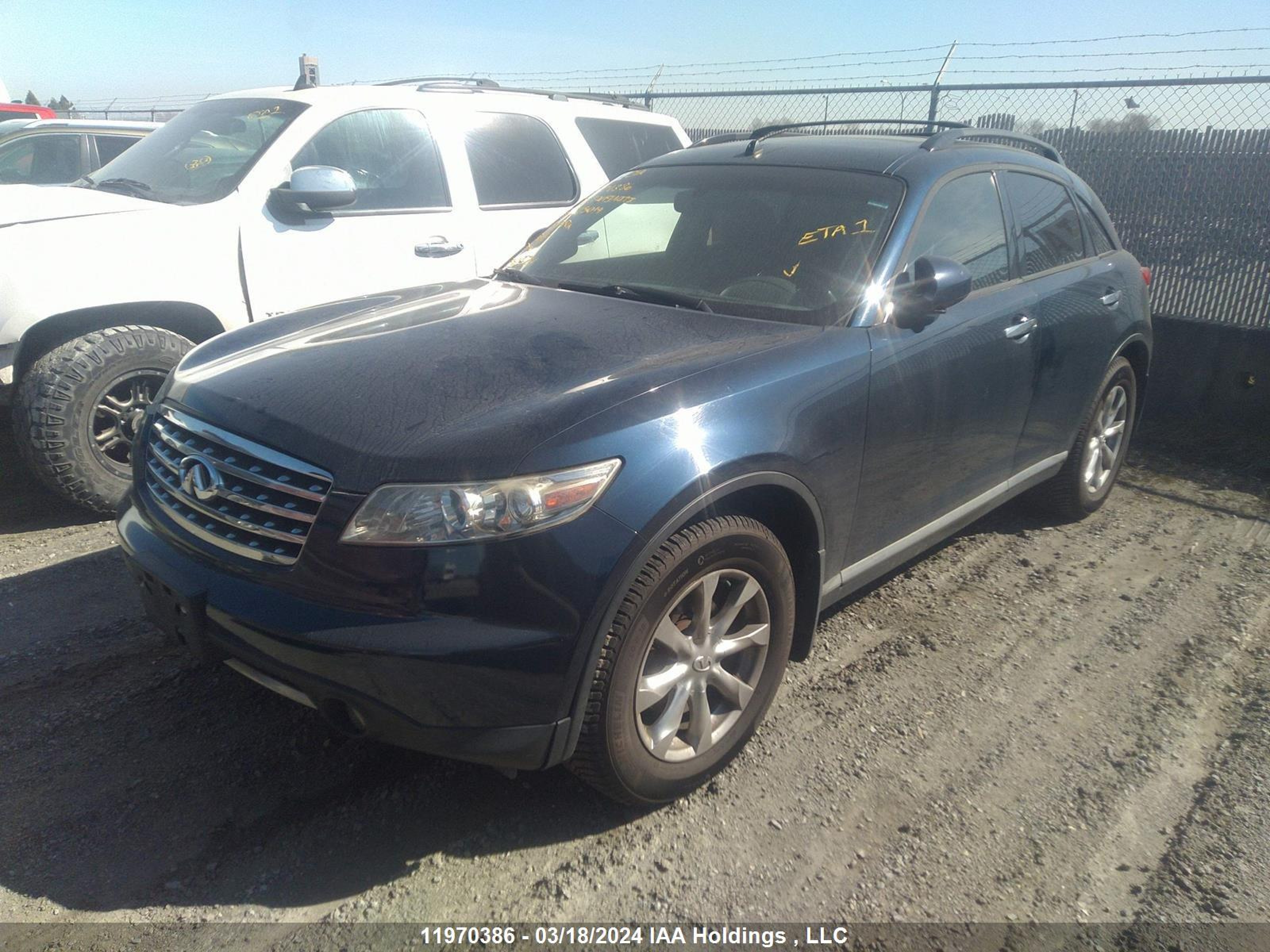 Photo 1 VIN: JNRAS08W27X205019 - INFINITI FX 