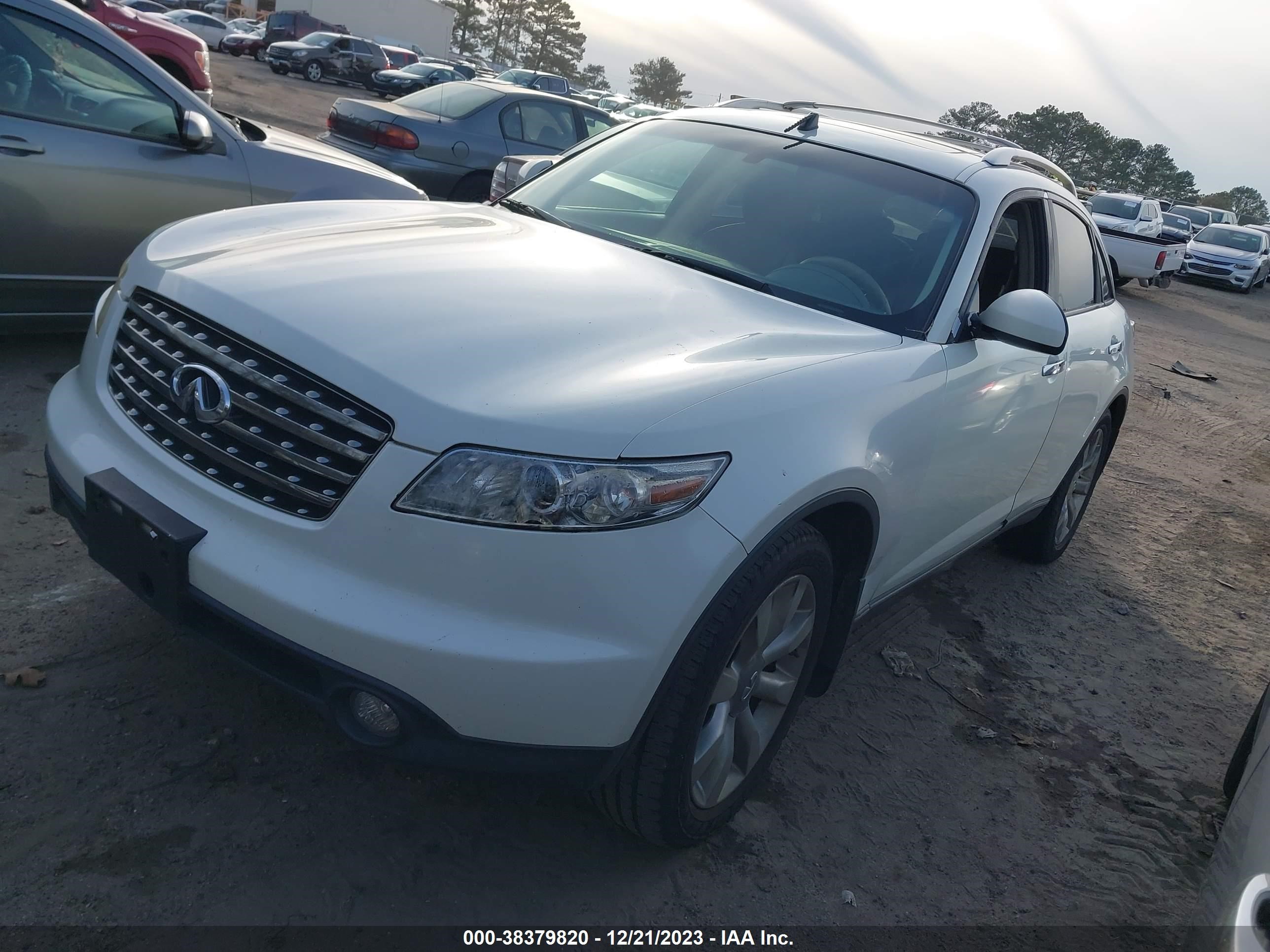 Photo 1 VIN: JNRAS08W35X215071 - INFINITI FX 