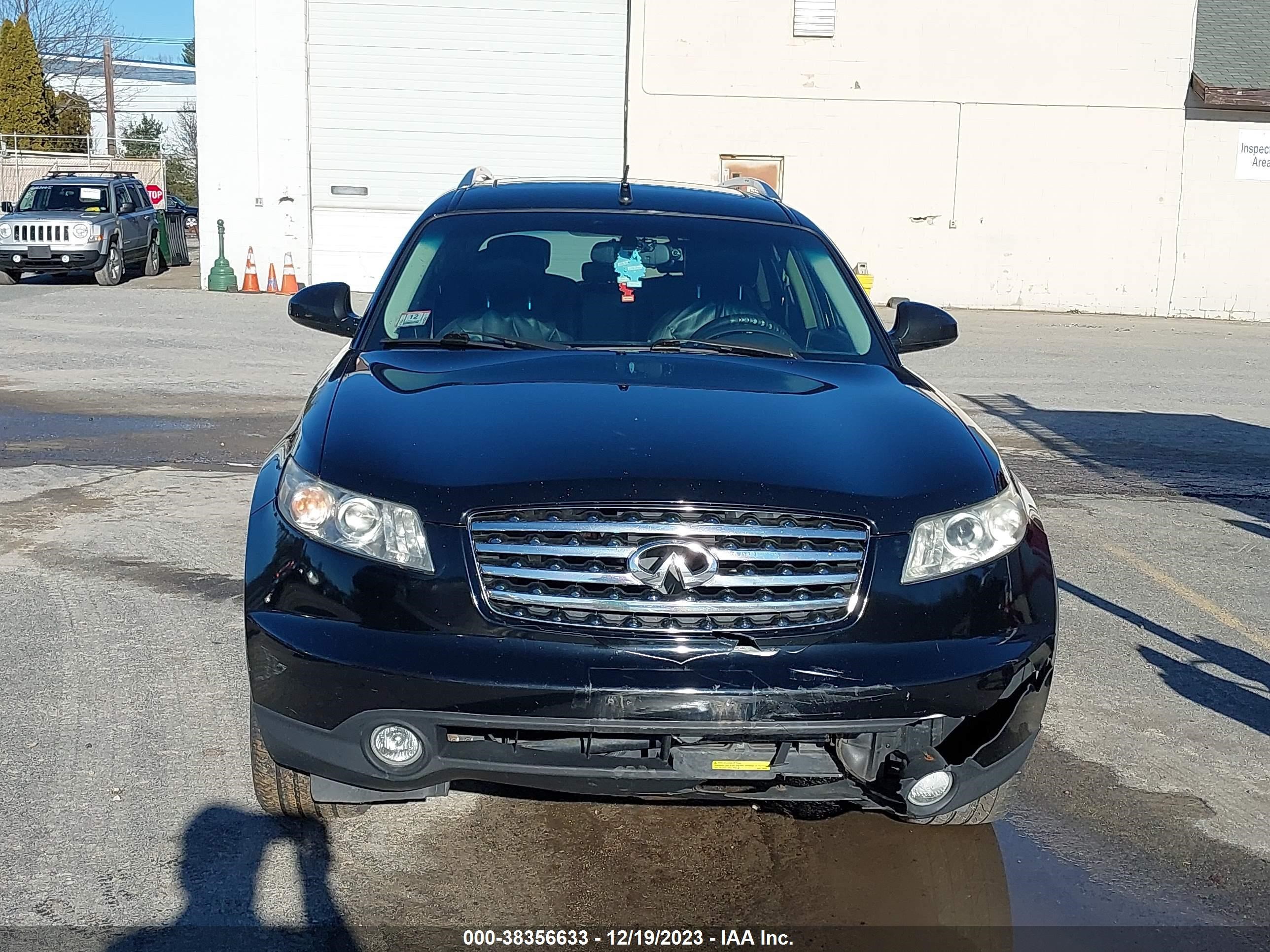 Photo 5 VIN: JNRAS08W44X214283 - INFINITI FX 