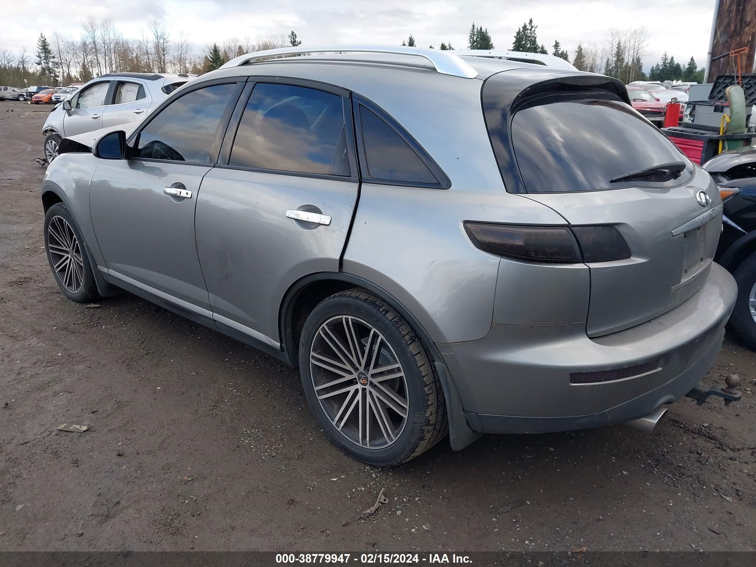 Photo 2 VIN: JNRAS08W57X203359 - INFINITI FX 