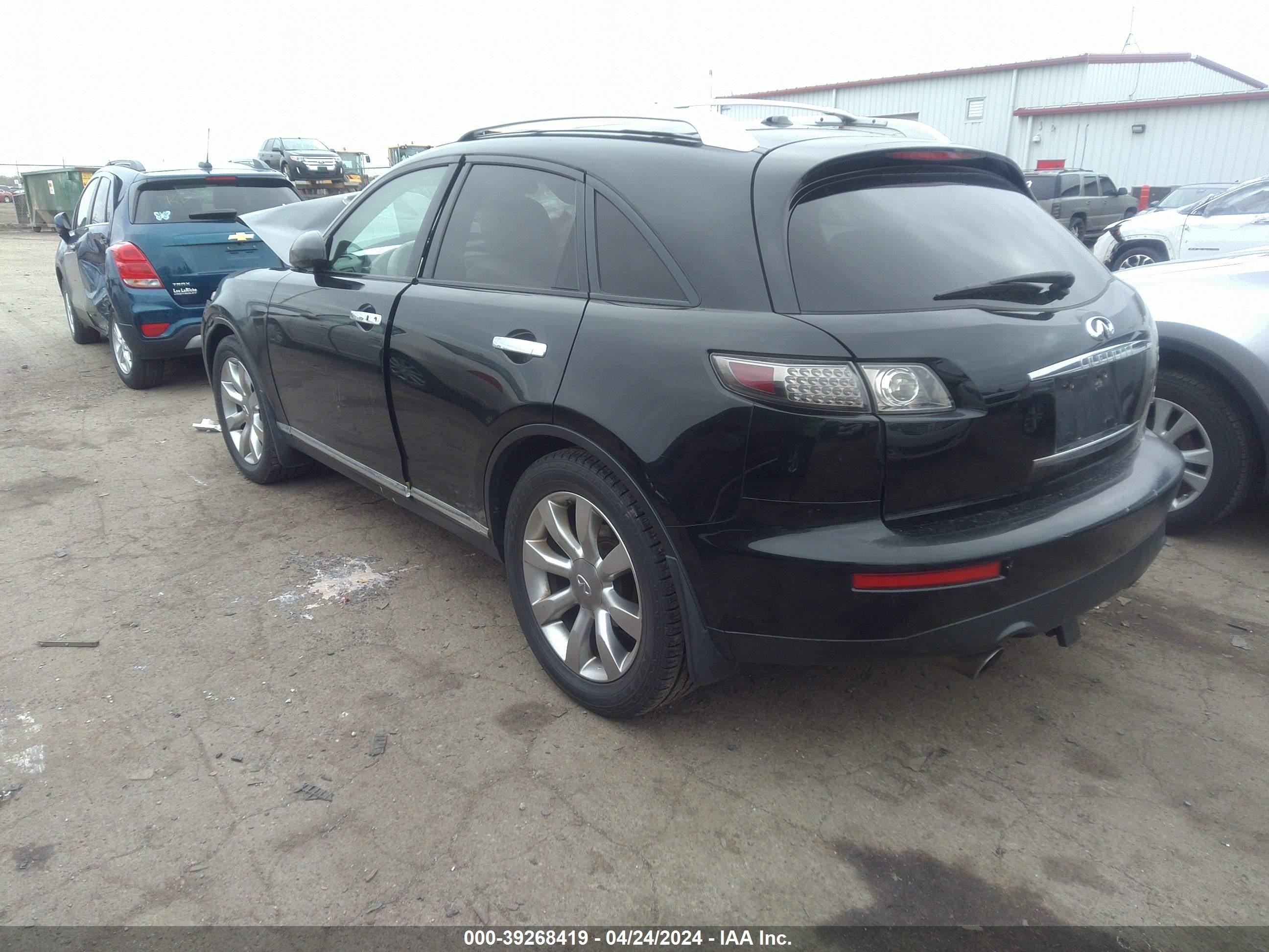 Photo 2 VIN: JNRAS08W58X201418 - INFINITI FX 