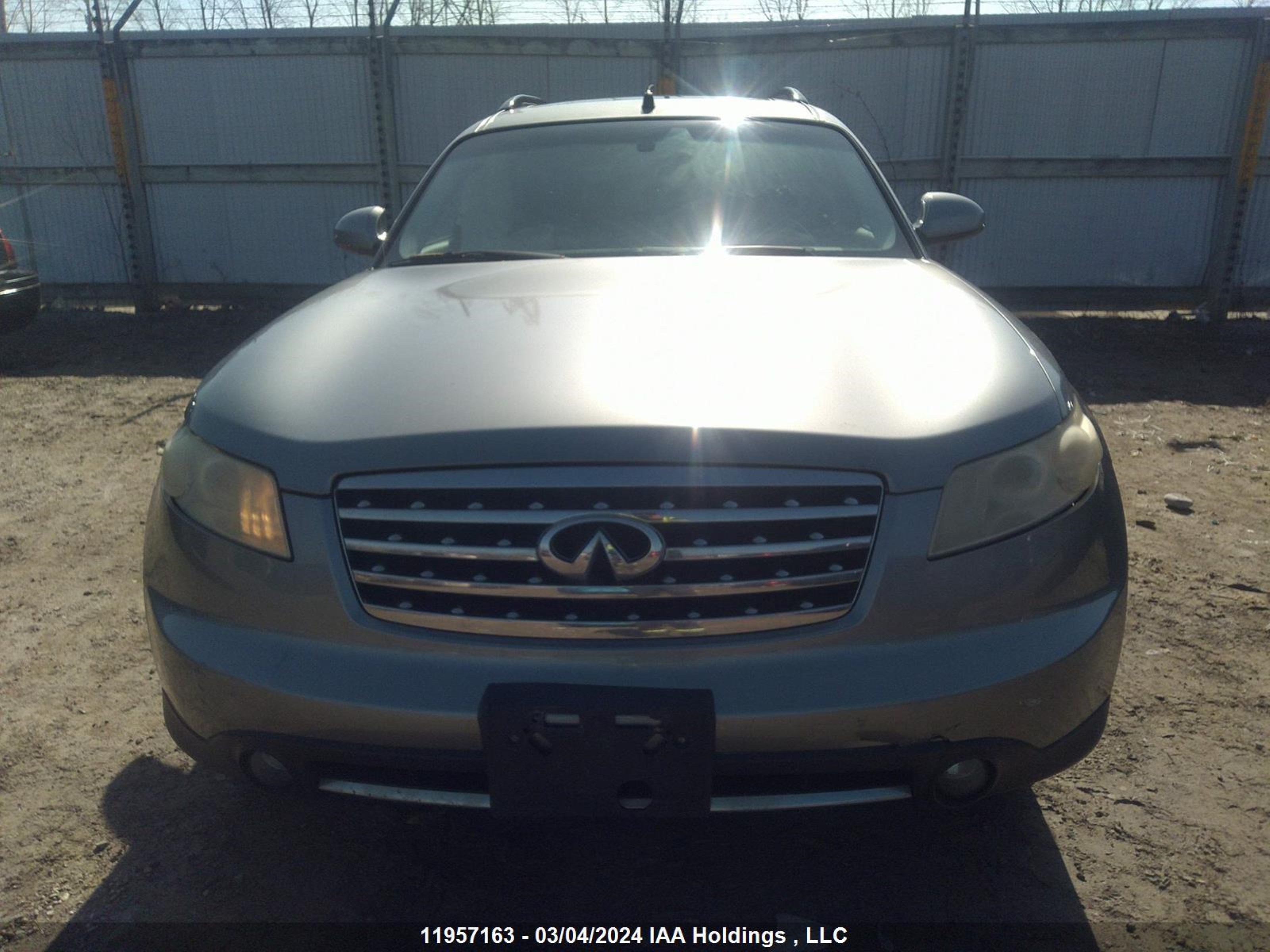 Photo 11 VIN: JNRAS08W58X204108 - INFINITI FX 