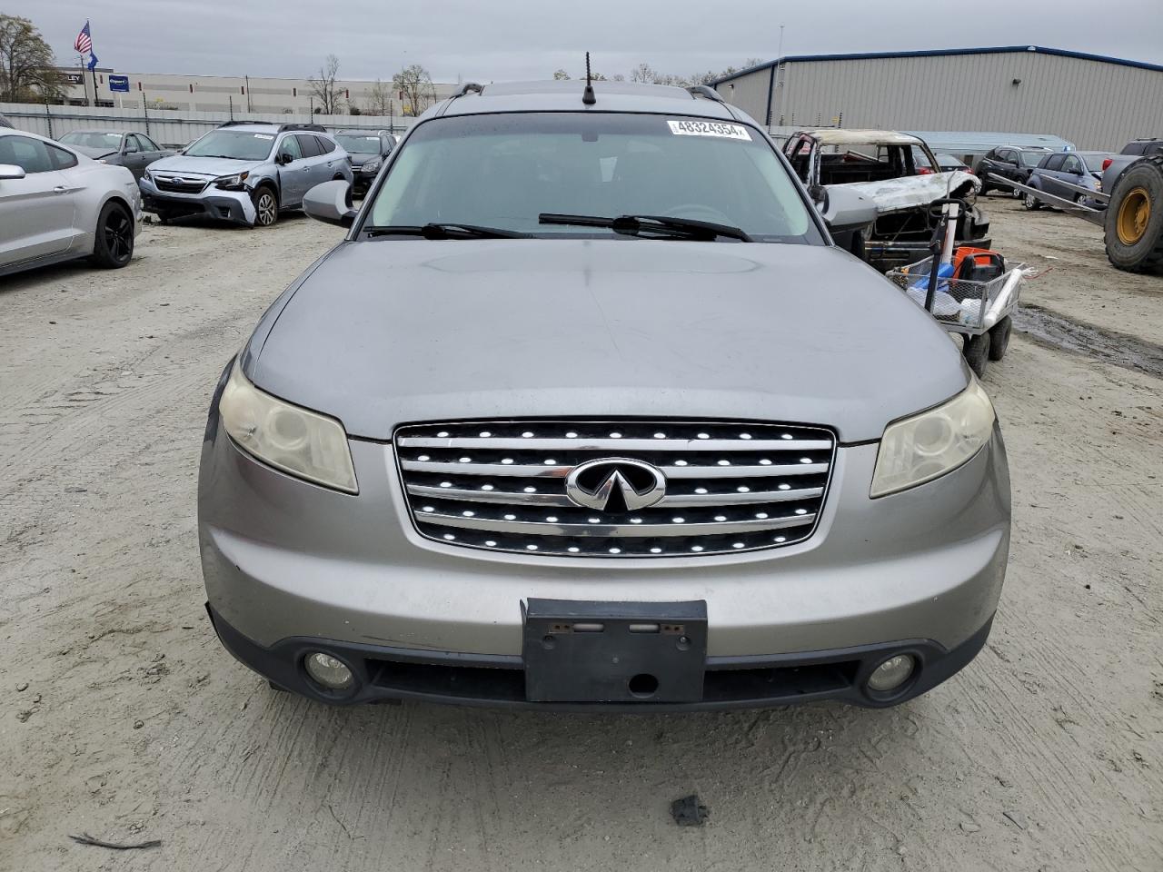 Photo 4 VIN: JNRAS08W65X219759 - INFINITI FX 