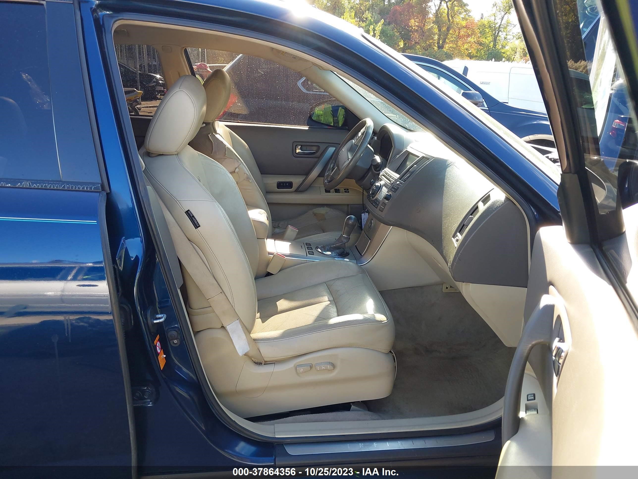 Photo 4 VIN: JNRAS08W76X207184 - INFINITI FX 