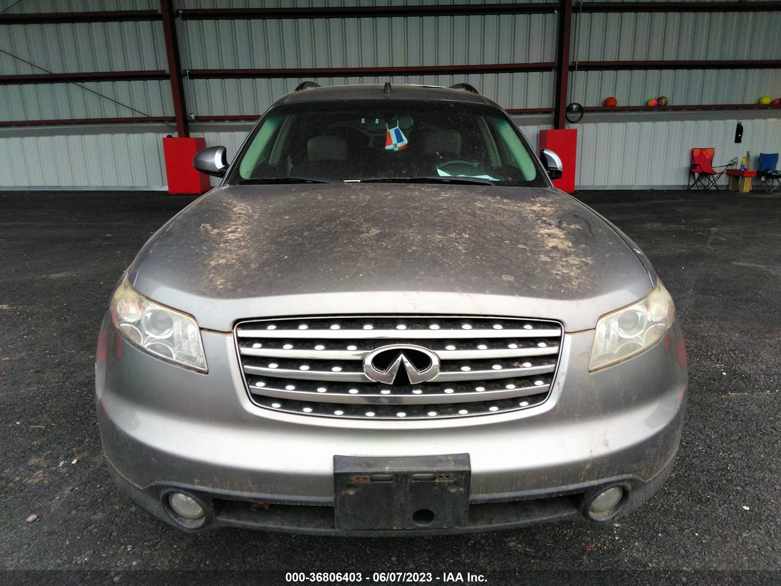 Photo 5 VIN: JNRAS08W94X201318 - INFINITI FX 