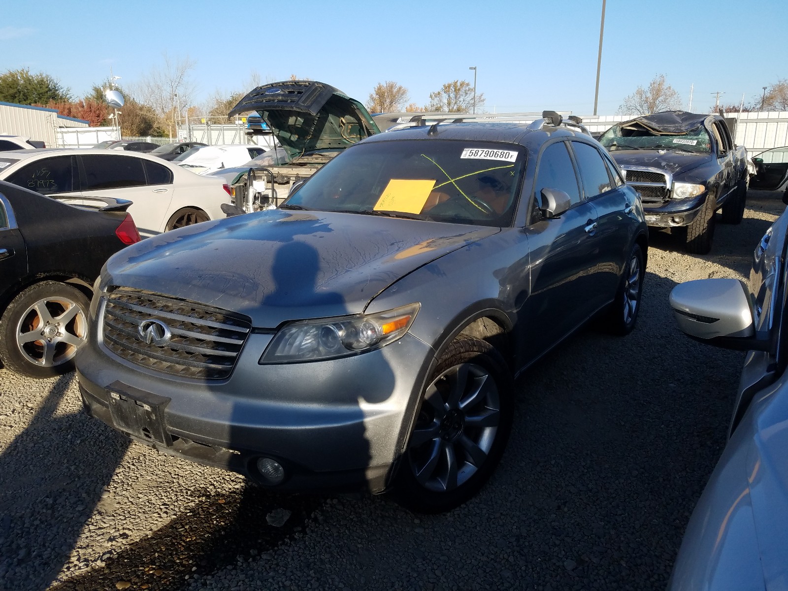 Photo 1 VIN: JNRAS08W95X203085 - INFINITI FX35 