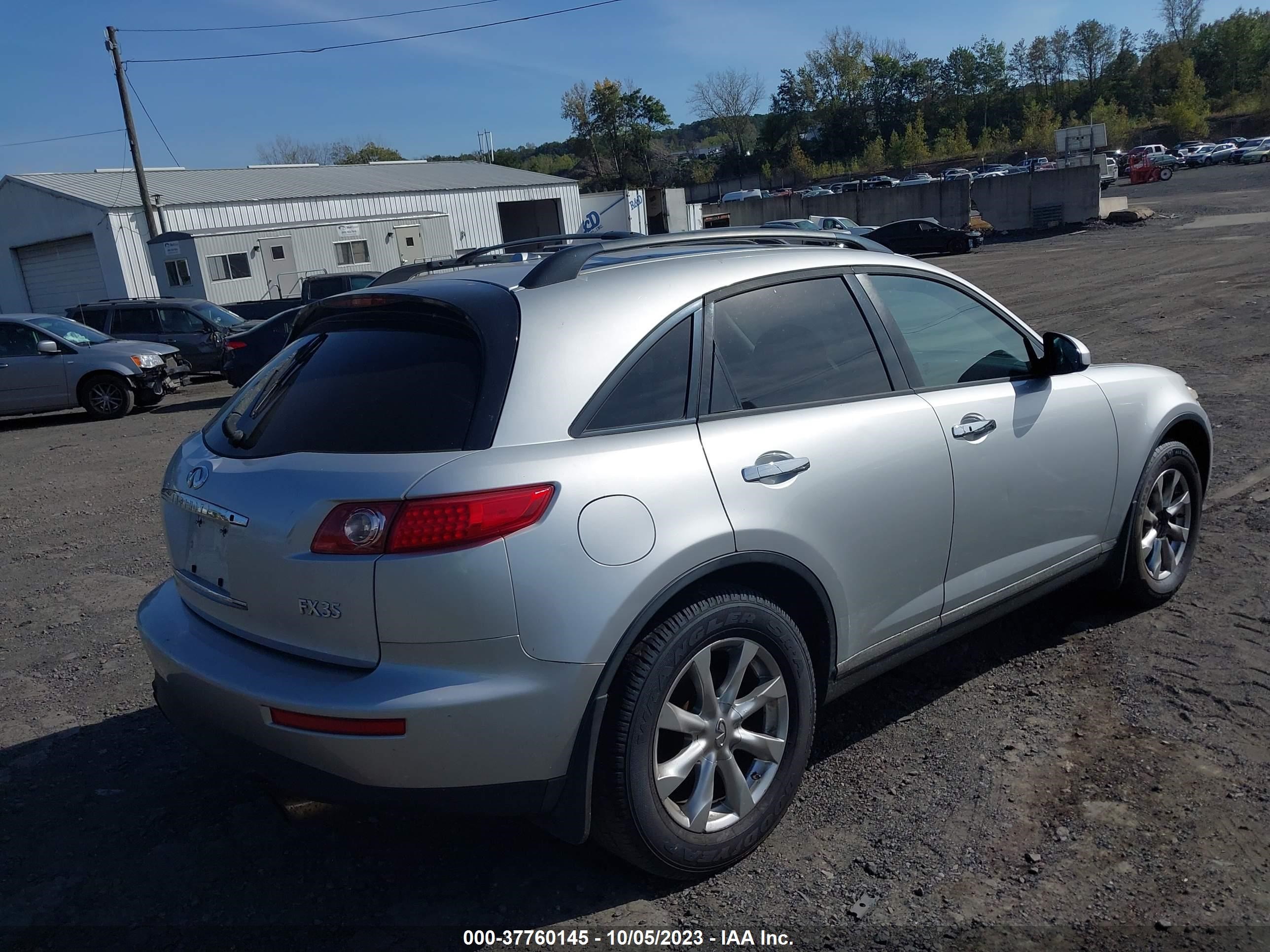 Photo 3 VIN: JNRAS08W97X208712 - INFINITI FX 