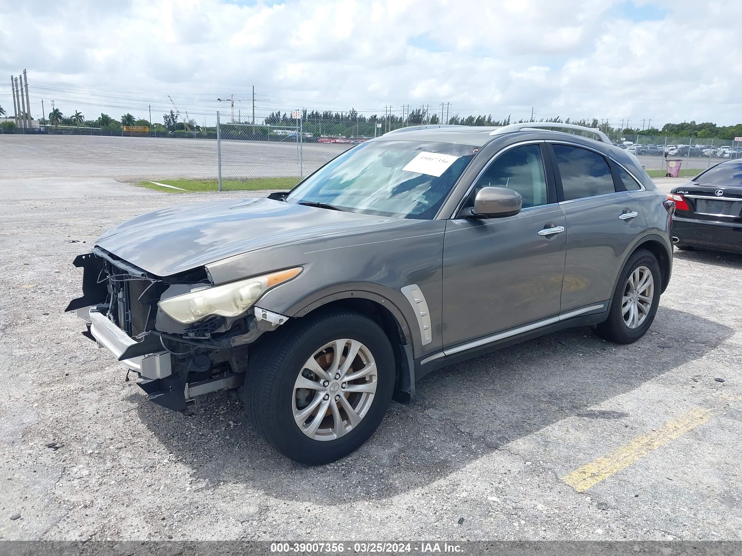 Photo 1 VIN: JNRAS18U39M101535 - INFINITI FX 