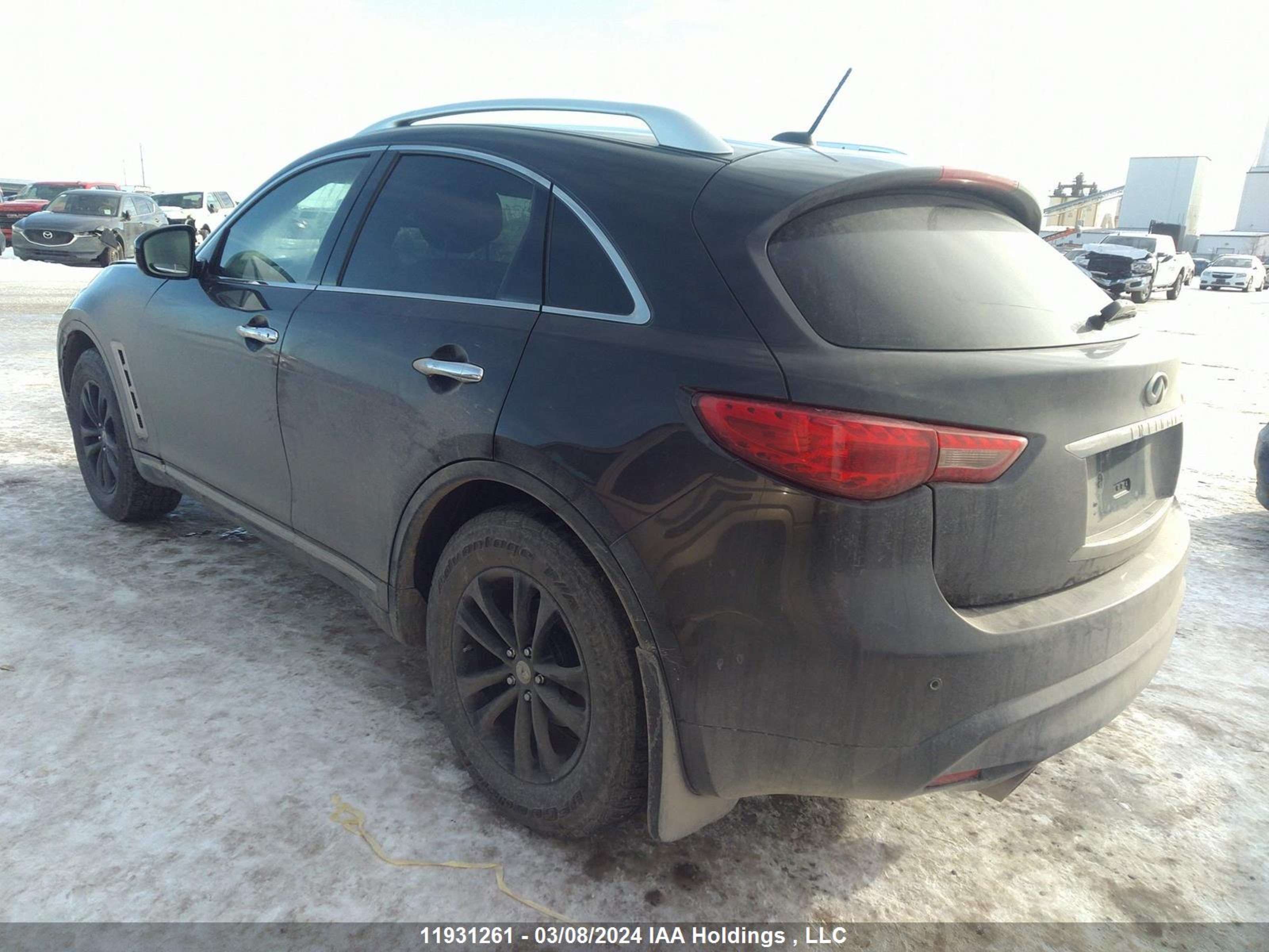 Photo 2 VIN: JNRAS18W49M156626 - INFINITI FX 