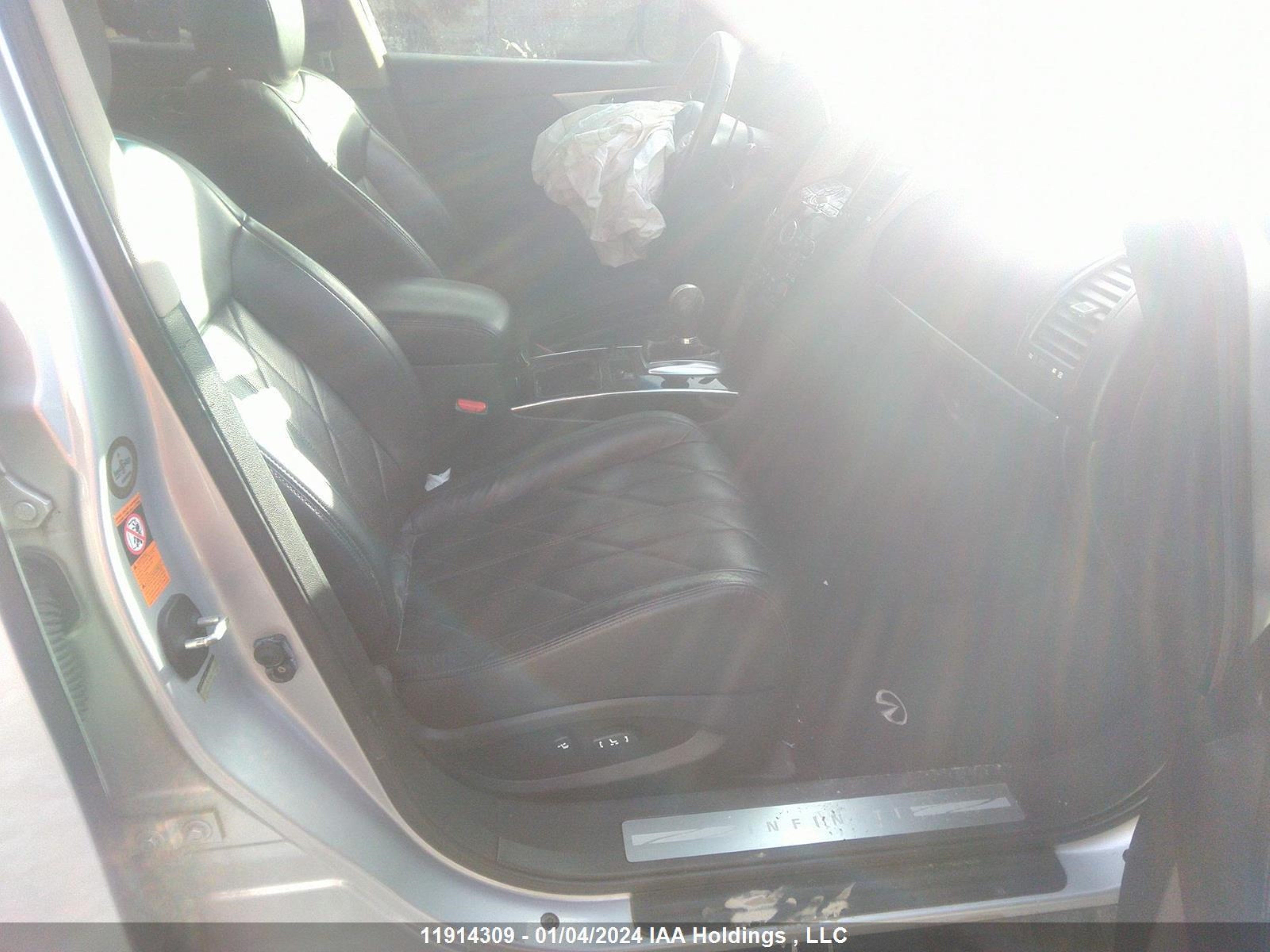 Photo 4 VIN: JNRAS18W59M159017 - INFINITI FX 