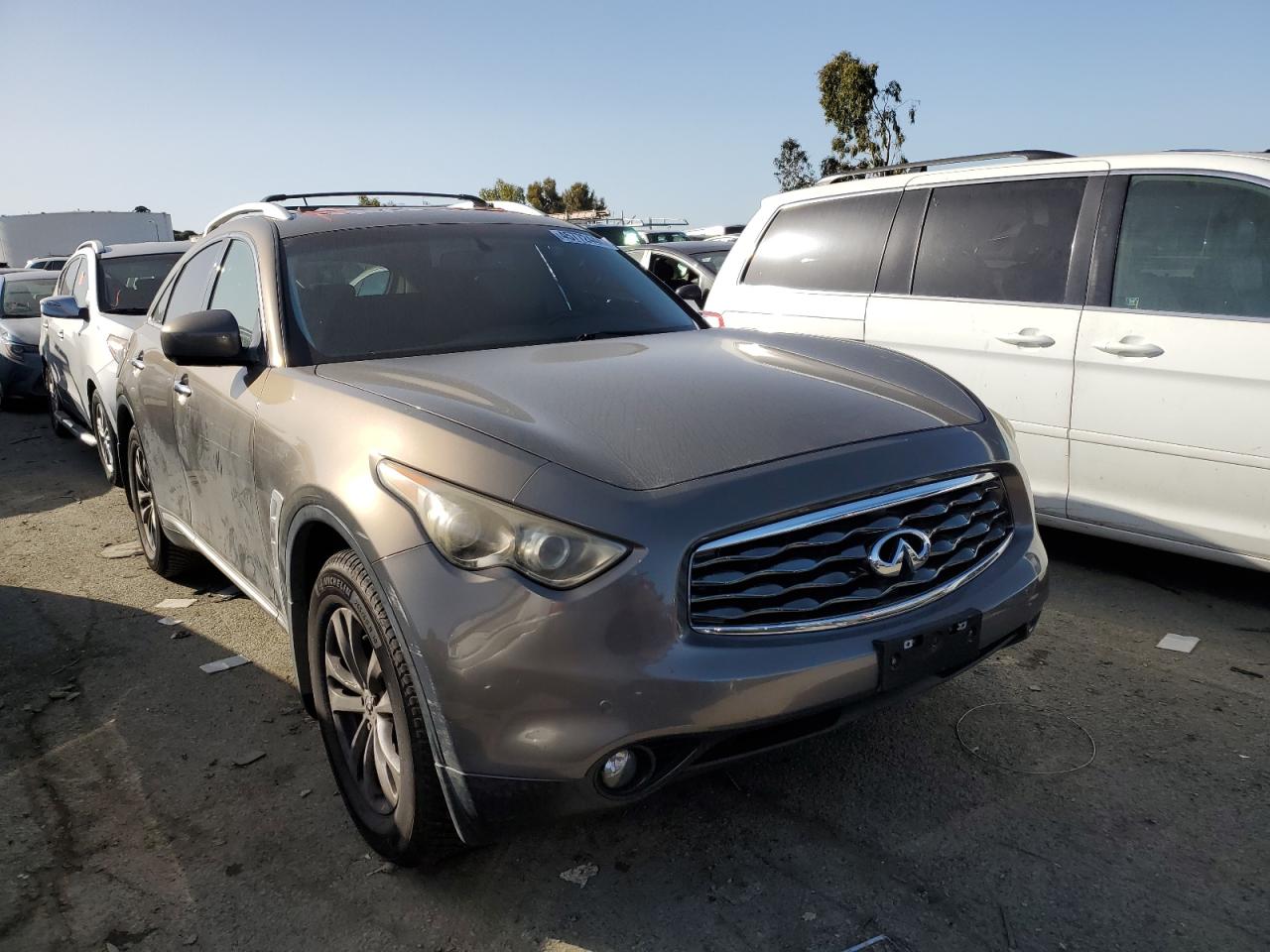 Photo 3 VIN: JNRAS18W89M151977 - INFINITI FX 