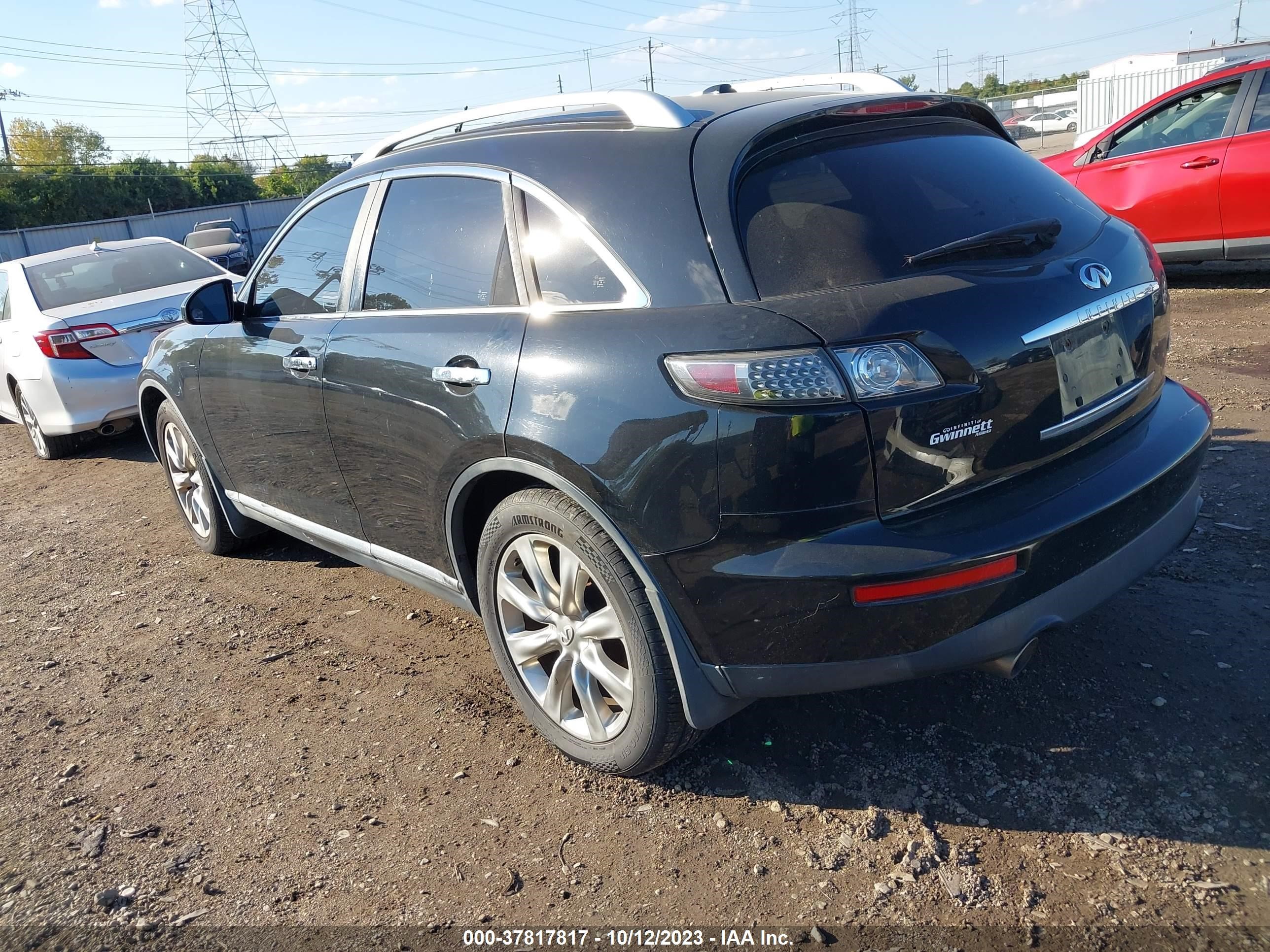 Photo 2 VIN: JNRBS08W16X400645 - INFINITI FX 