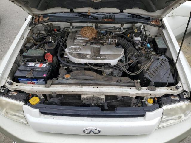 Photo 11 VIN: JNRDR09XX1W204570 - INFINITI QX4 