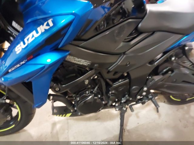 Photo 7 VIN: JS1C533B7N7102045 - SUZUKI GSX-S750 