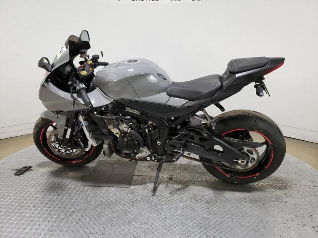 Photo 2 VIN: JS1DM11F1L7100046 - SUZUKI GSX-R1000 