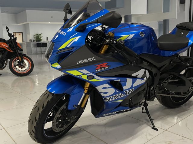 Photo 8 VIN: JS1DM11H6J2100748 - SUZUKI GSX-R1000 