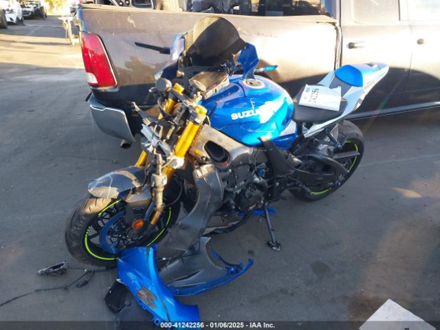 Photo 1 VIN: JS1DM11M3N7100082 - SUZUKI GSX-R1000R 