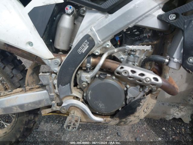 Photo 7 VIN: JS1EC11C6K7100894 - SUZUKI RM-Z250 