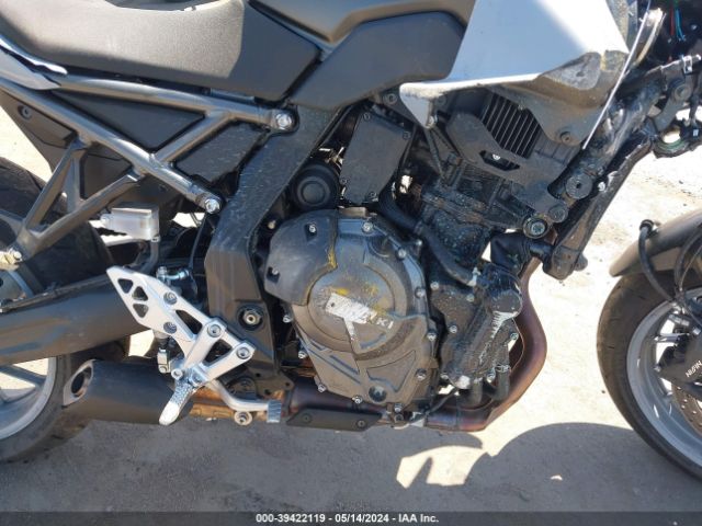 Photo 7 VIN: JS1EM11B8R7100202 - SUZUKI GSX800 