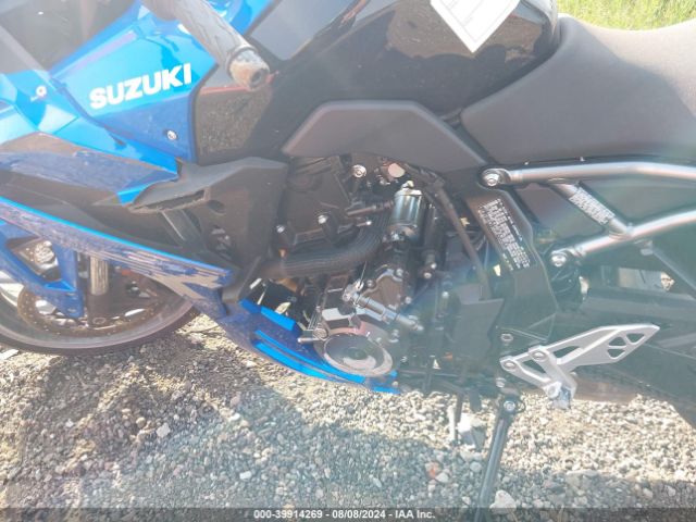 Photo 8 VIN: JS1EM13B8R7103159 - SUZUKI GSX-8R 