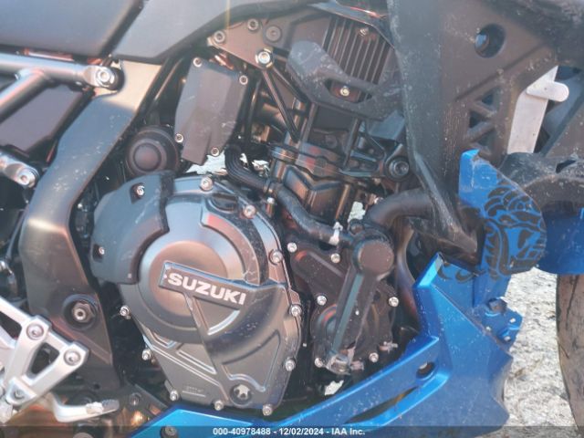 Photo 7 VIN: JS1EM13B9R7103638 - SUZUKI GSX-8R 