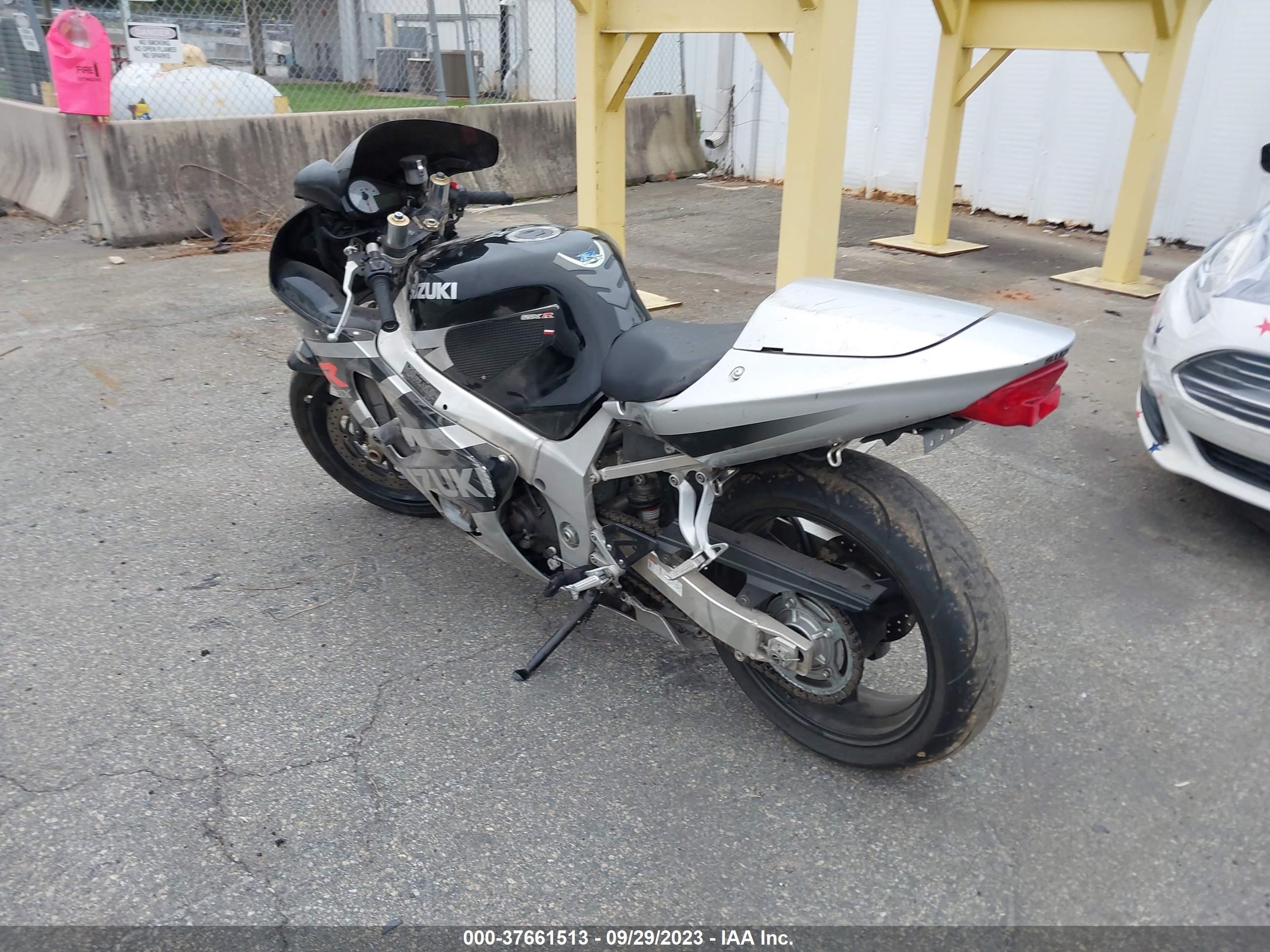 Photo 2 VIN: JS1GN7BA932100163 - SUZUKI NULL 