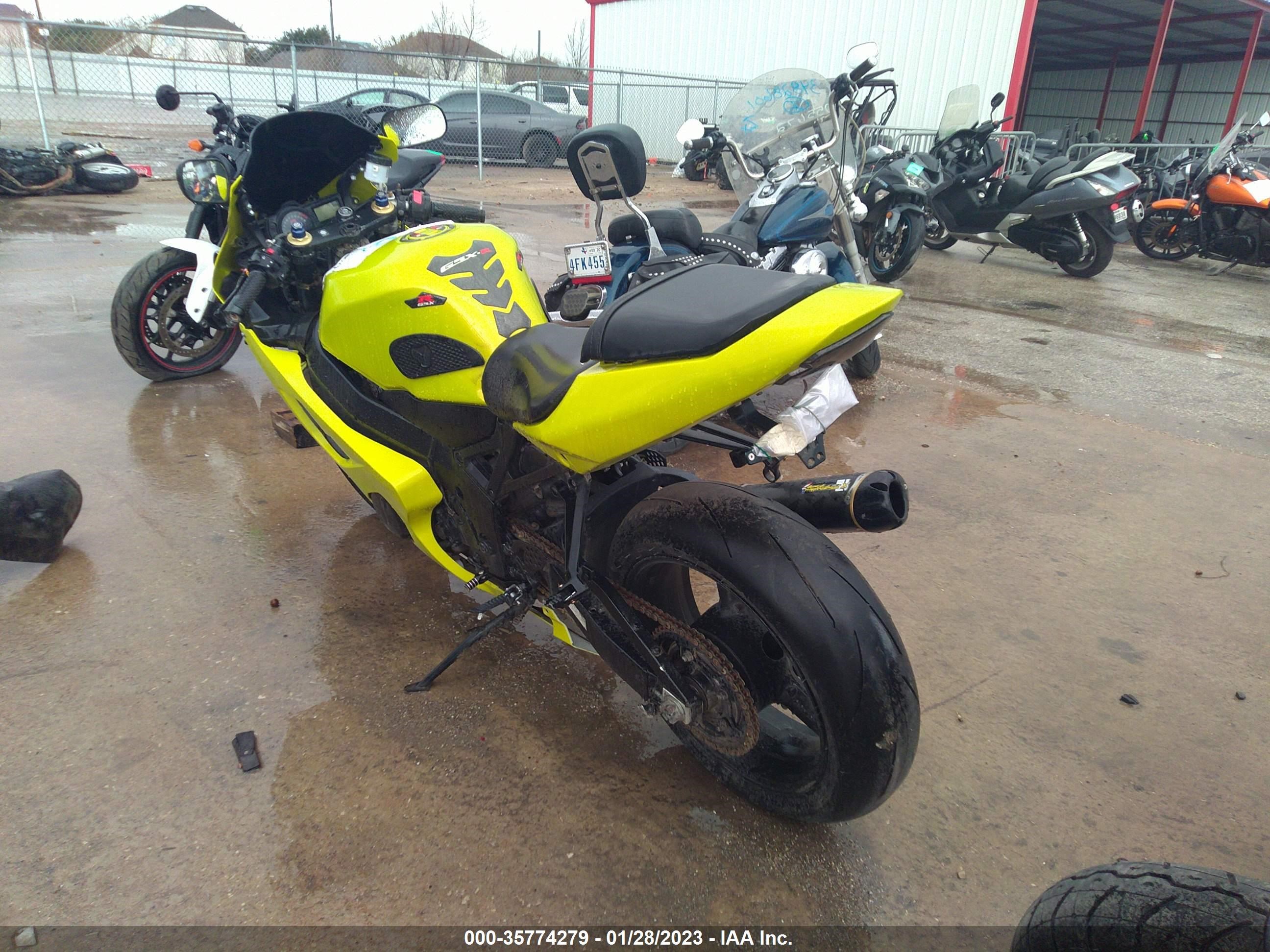 Photo 3 VIN: JS1GN7CA152103124 - SUZUKI ALL 