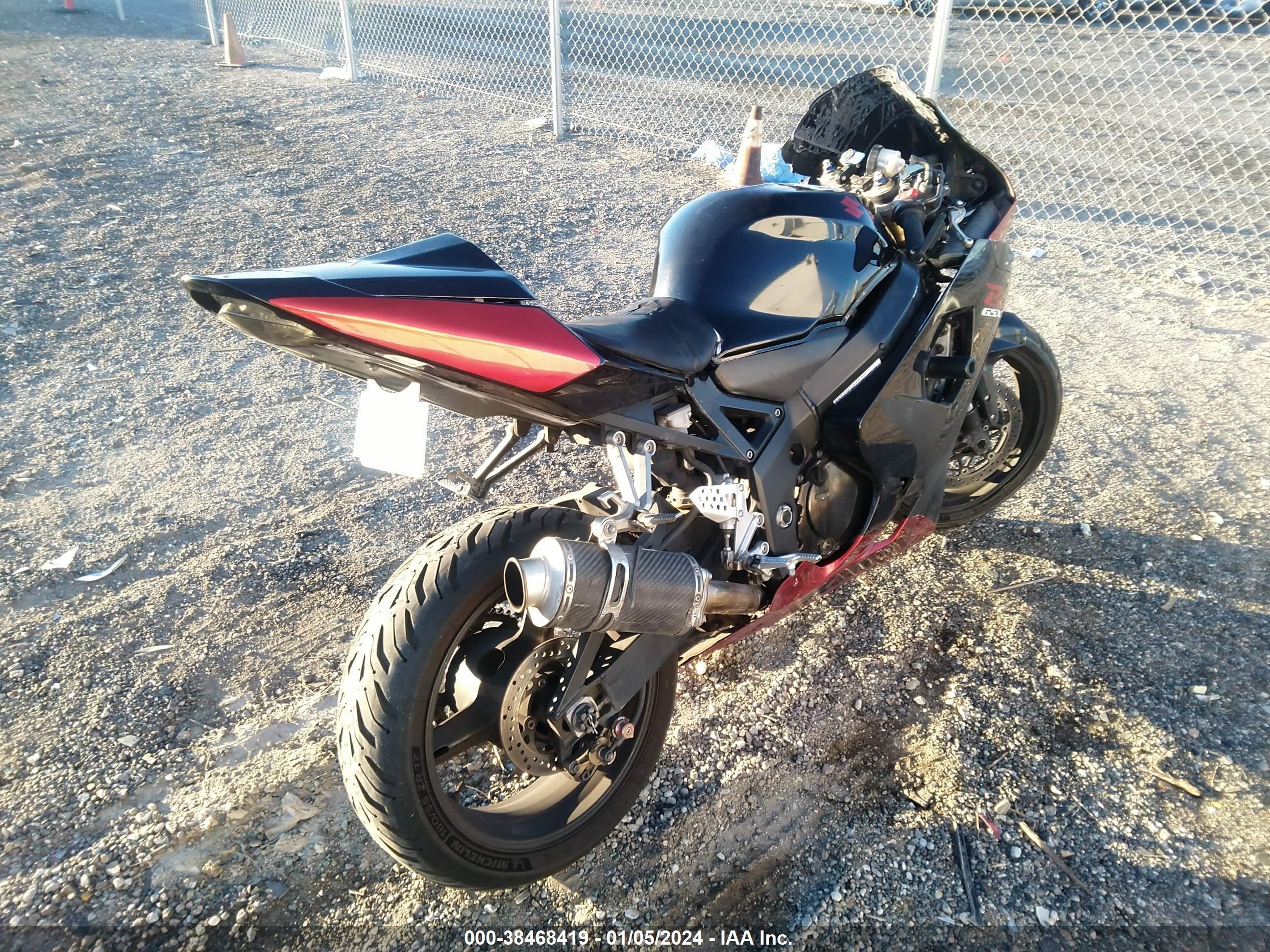 Photo 3 VIN: JS1GN7CA252108638 - SUZUKI ALL 