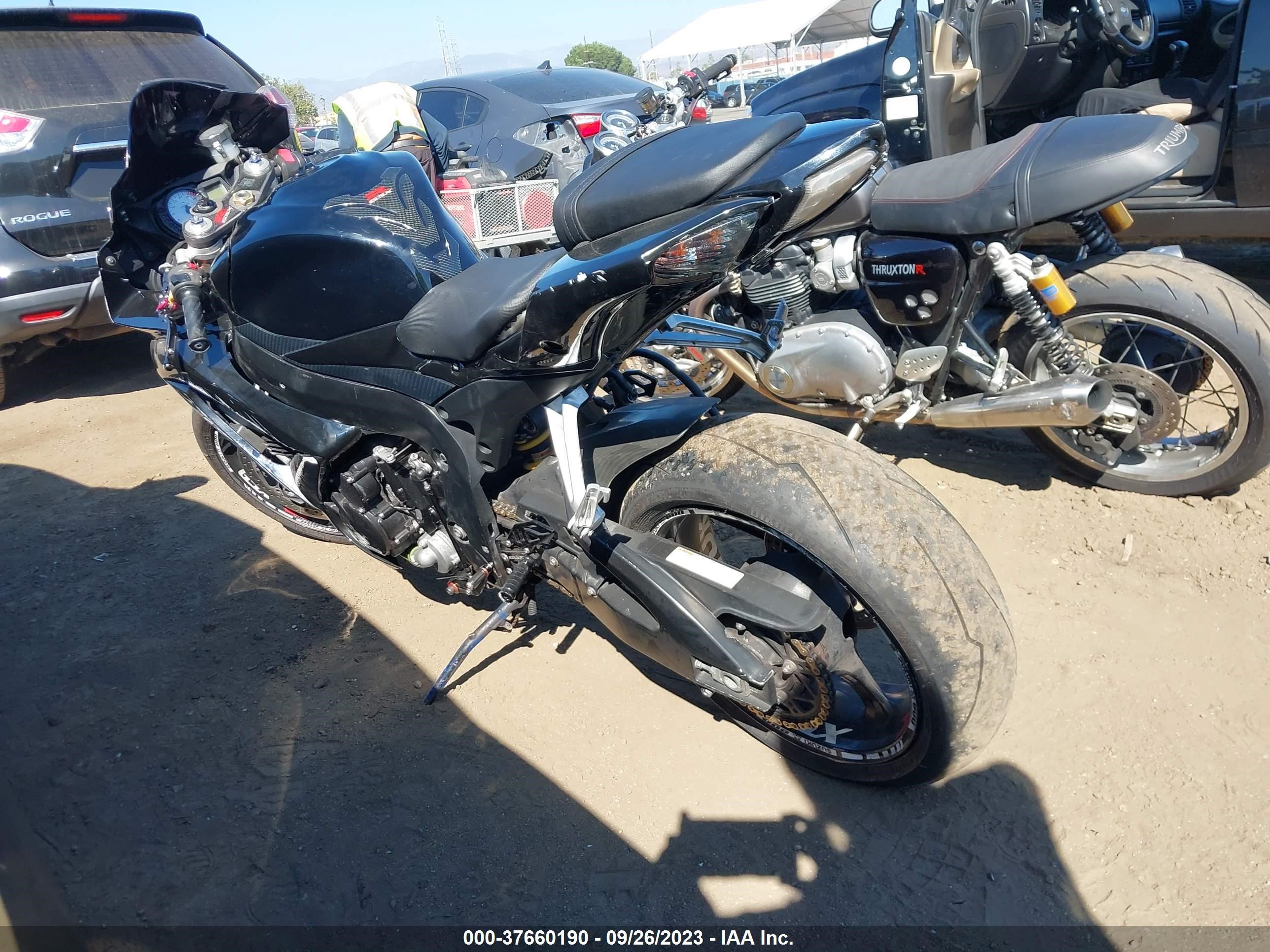 Photo 2 VIN: JS1GN7DA862105615 - SUZUKI ALL 