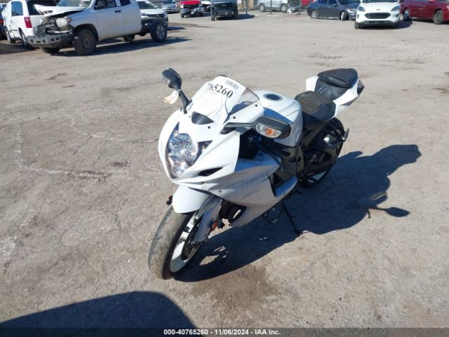 Photo 1 VIN: JS1GN7FA1K7101187 - SUZUKI GSX-R600 