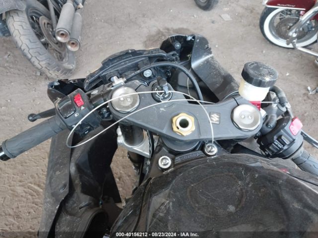 Photo 6 VIN: JS1GN7FA5R7100540 - SUZUKI GSX-R600 