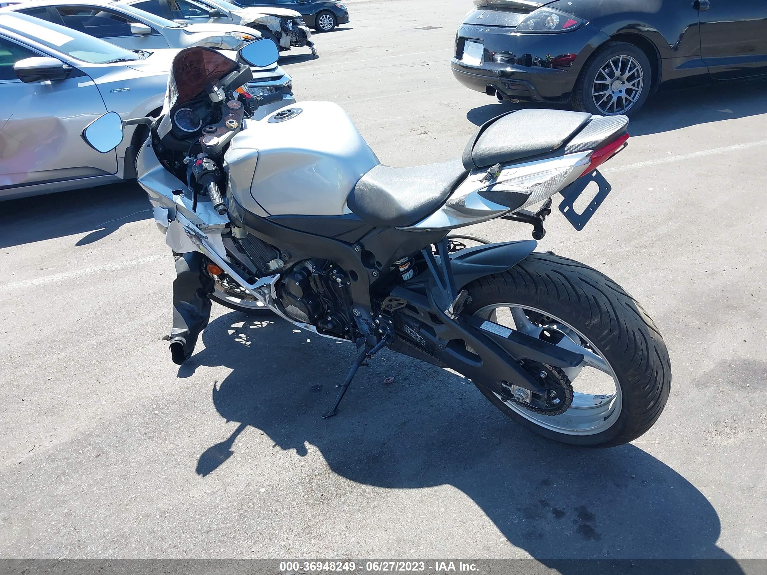 Photo 2 VIN: JS1GN7FA6J2100841 - SUZUKI NULL 