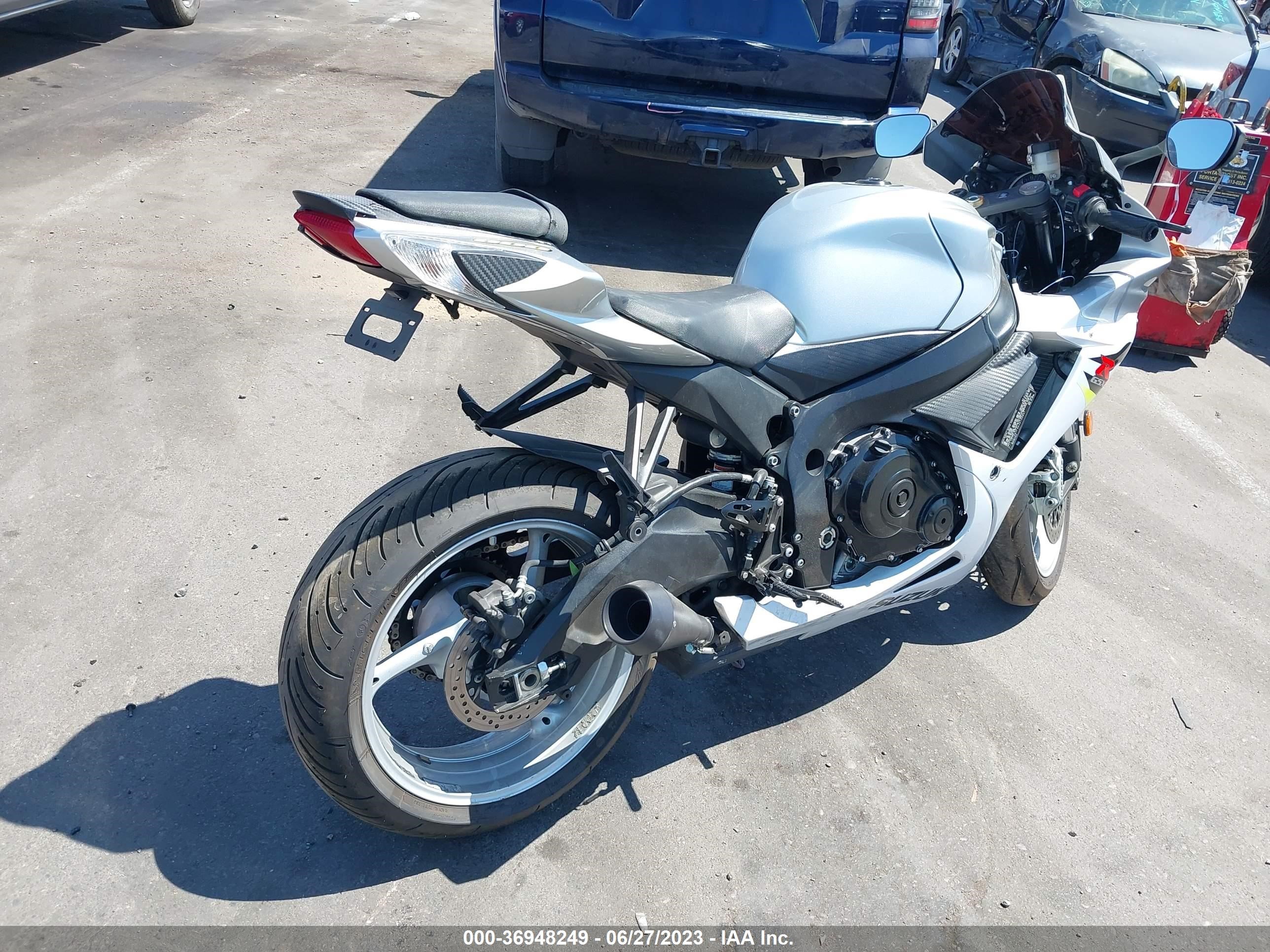 Photo 3 VIN: JS1GN7FA6J2100841 - SUZUKI NULL 