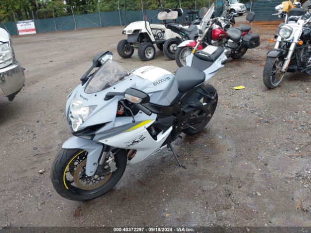 Photo 1 VIN: JS1GN7FA9N7100986 - SUZUKI GSX-R600 