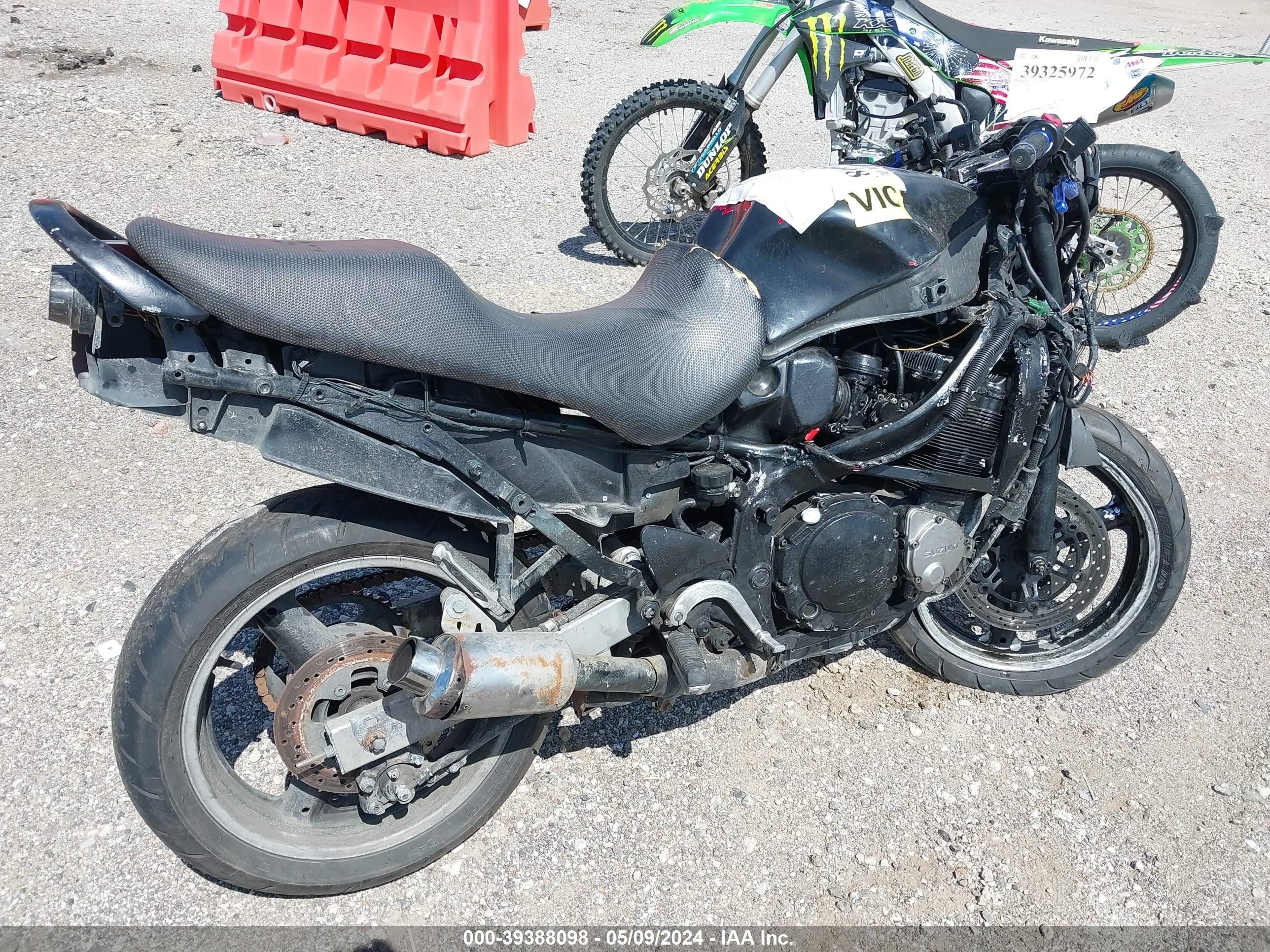 Photo 3 VIN: JS1GR7GAXX2100966 - SUZUKI NULL 