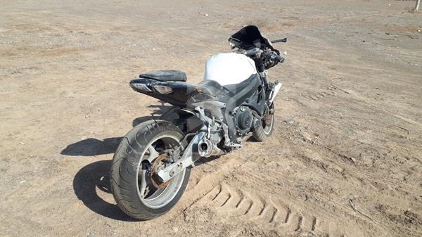 Photo 7 VIN: JS1GR7LA392100252 - SUZUKI GSXR 750 