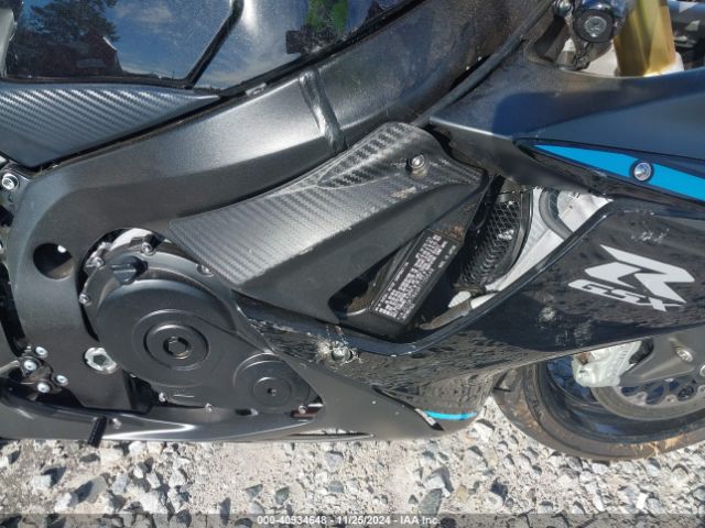 Photo 7 VIN: JS1GR7MA0R7100548 - SUZUKI GSX-R750 