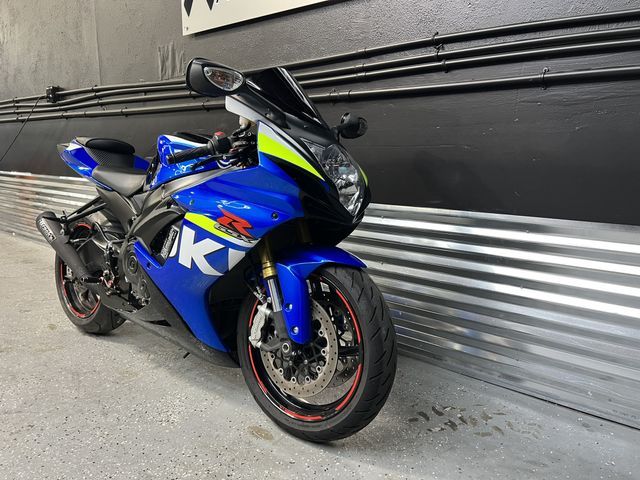 Photo 6 VIN: JS1GR7MA1K7101004 - SUZUKI GSX-R750 