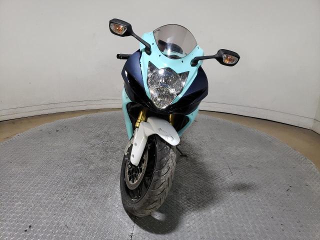 Photo 1 VIN: JS1GR7MA2C2100488 - SUZUKI GSX750 