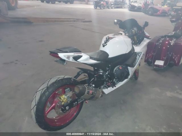 Photo 3 VIN: JS1GR7MA3H2101818 - SUZUKI GSX-R750 