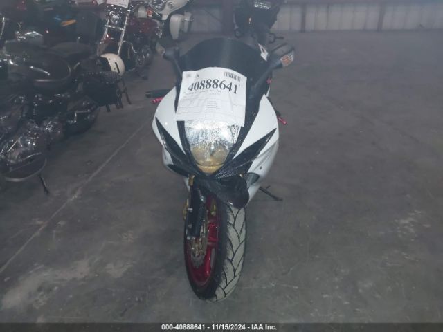 Photo 4 VIN: JS1GR7MA3H2101818 - SUZUKI GSX-R750 