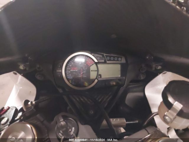 Photo 6 VIN: JS1GR7MA3H2101818 - SUZUKI GSX-R750 