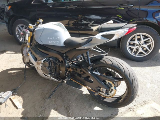 Photo 2 VIN: JS1GR7MA3N7100828 - SUZUKI GSX-R750 