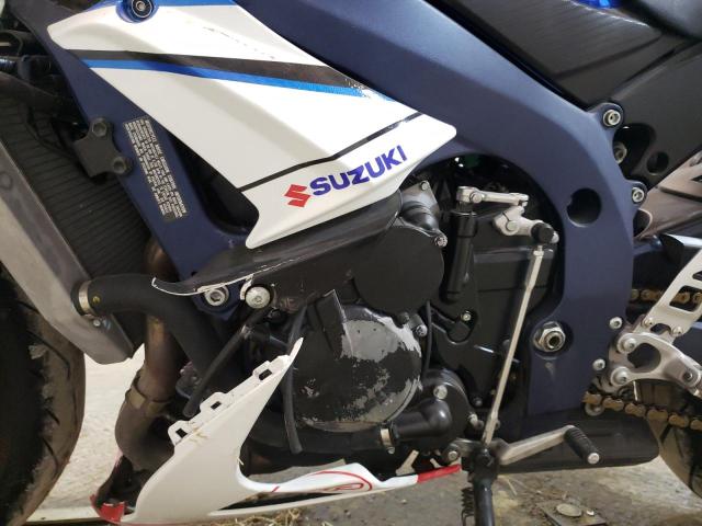 Photo 4 VIN: JS1GR7MA4B2101821 - SUZUKI GSX750 