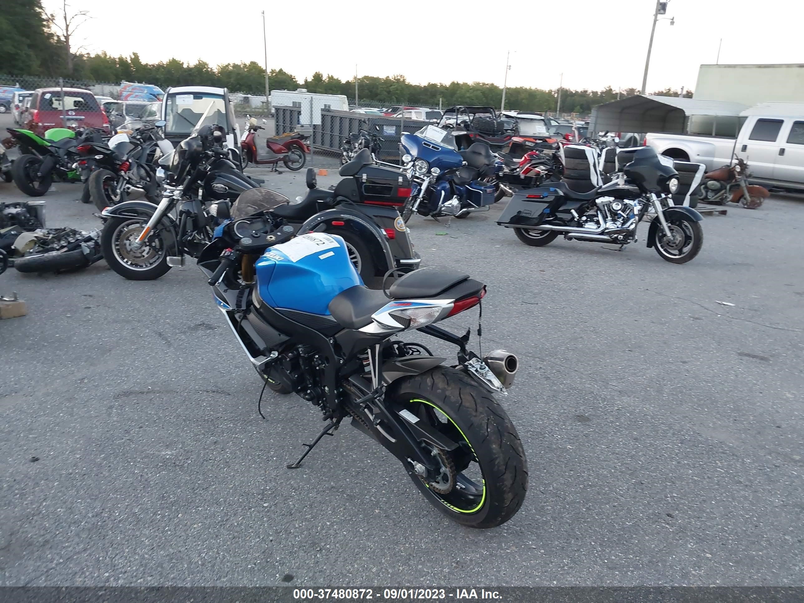 Photo 2 VIN: JS1GR7MA5N7100541 - SUZUKI NULL 