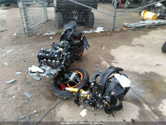 Photo 4 VIN: JS1GR7MA8J2100492 - SUZUKI GSX-R750 