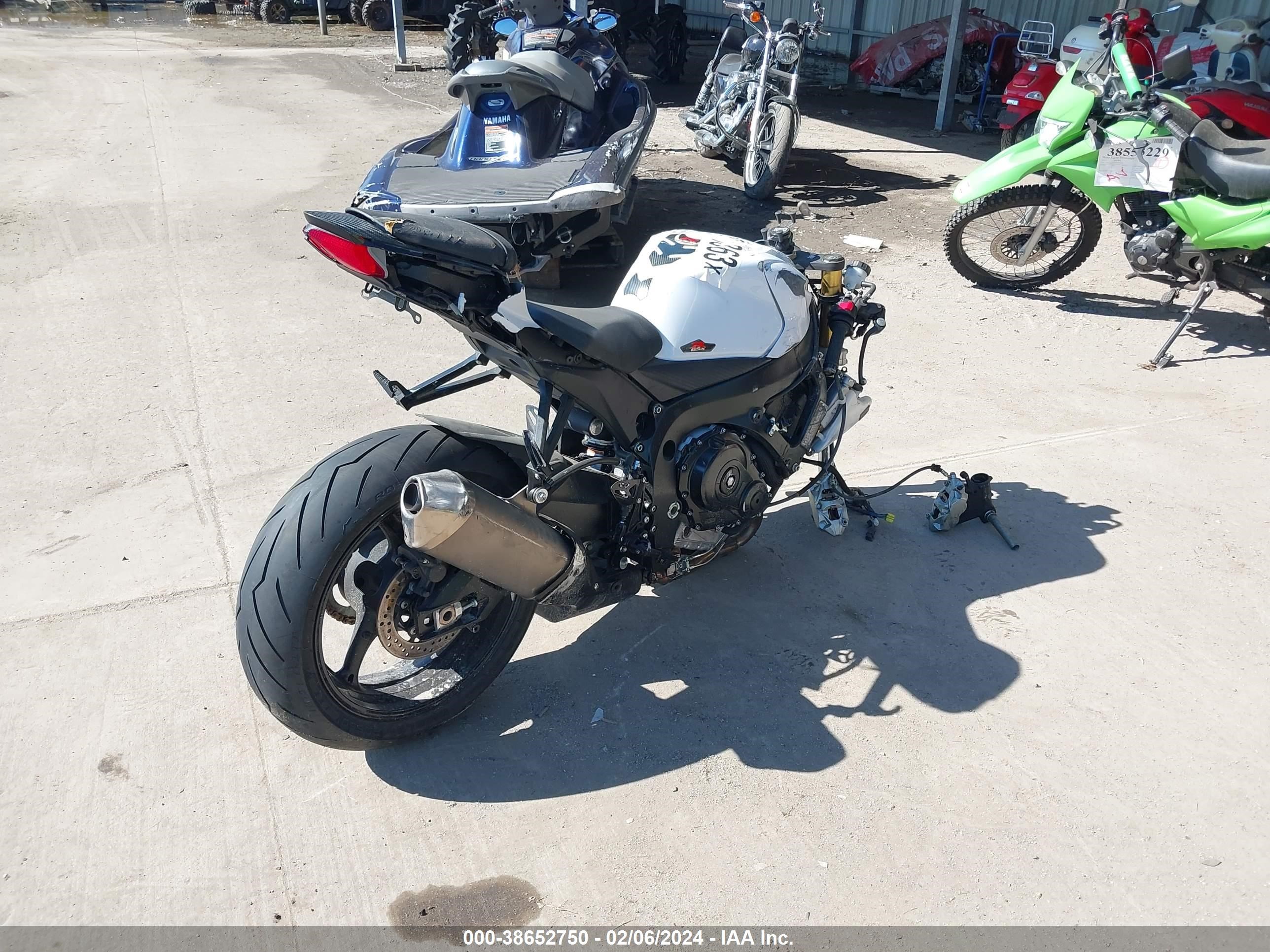 Photo 3 VIN: JS1GR7MA9L7100555 - SUZUKI NULL 