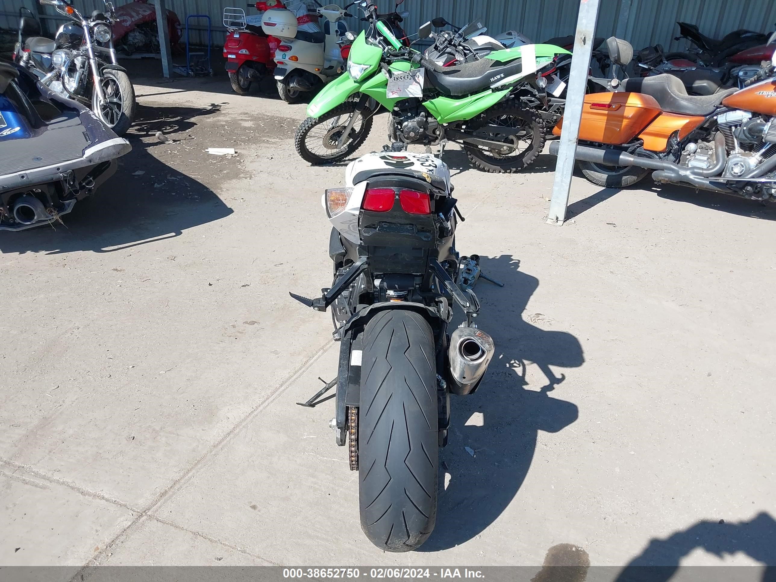 Photo 5 VIN: JS1GR7MA9L7100555 - SUZUKI NULL 